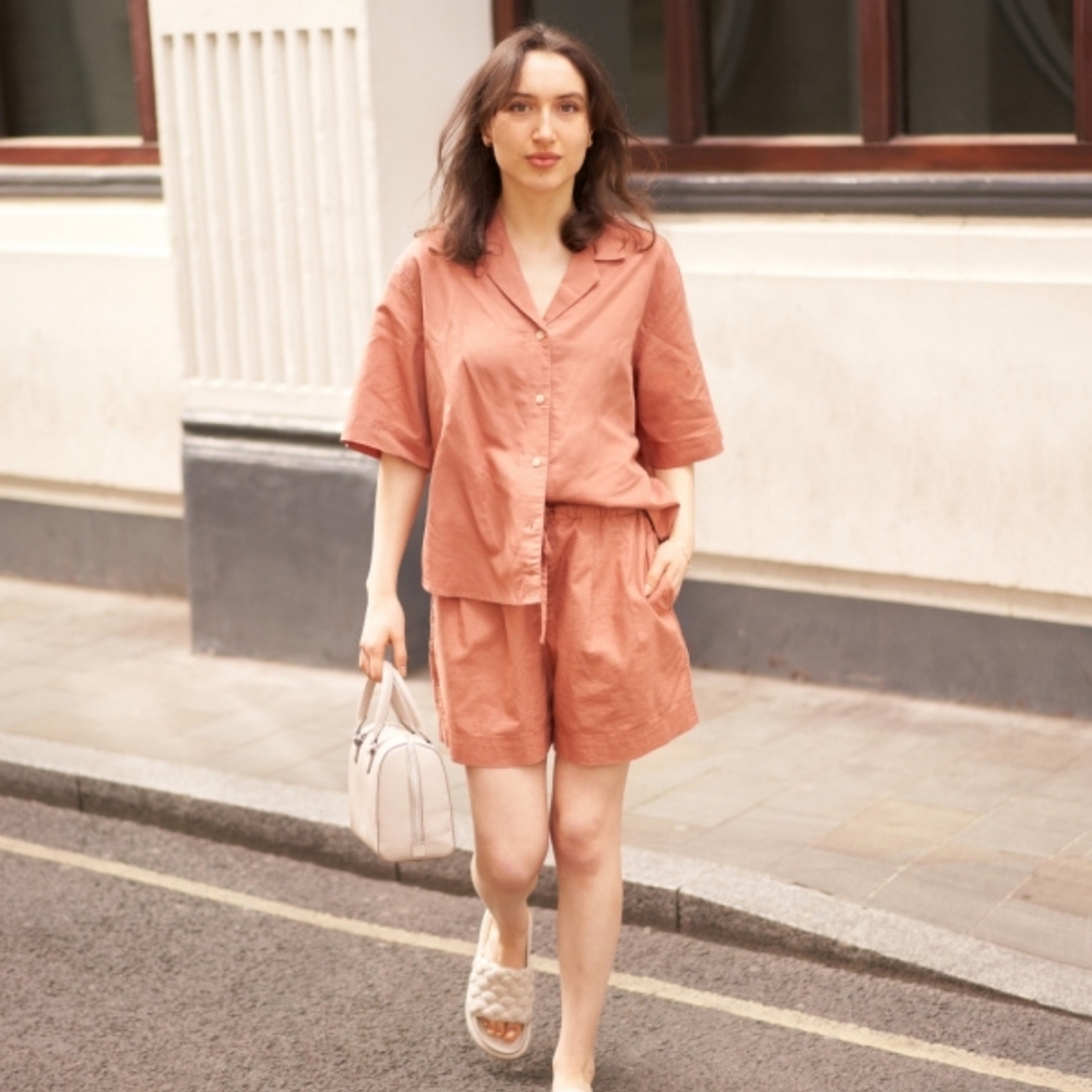 Uniqlo LINEN COTTON SHORTS - Picture 5 of 7